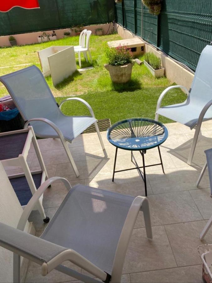 Superbe Rez De Jardin Dans Residence Au Calme Nice Exterior foto