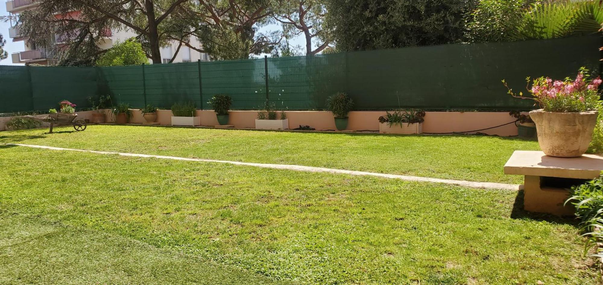 Superbe Rez De Jardin Dans Residence Au Calme Nice Exterior foto